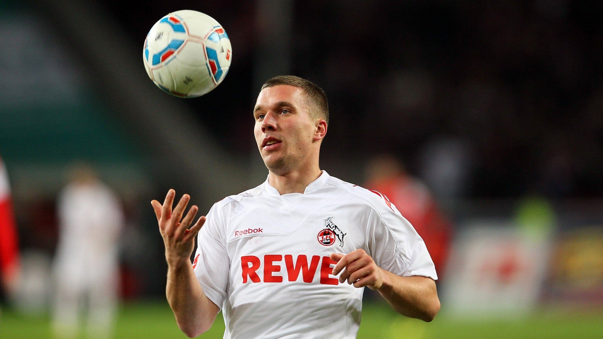 赛事焦点战最新进展实时播报，比赛焦点